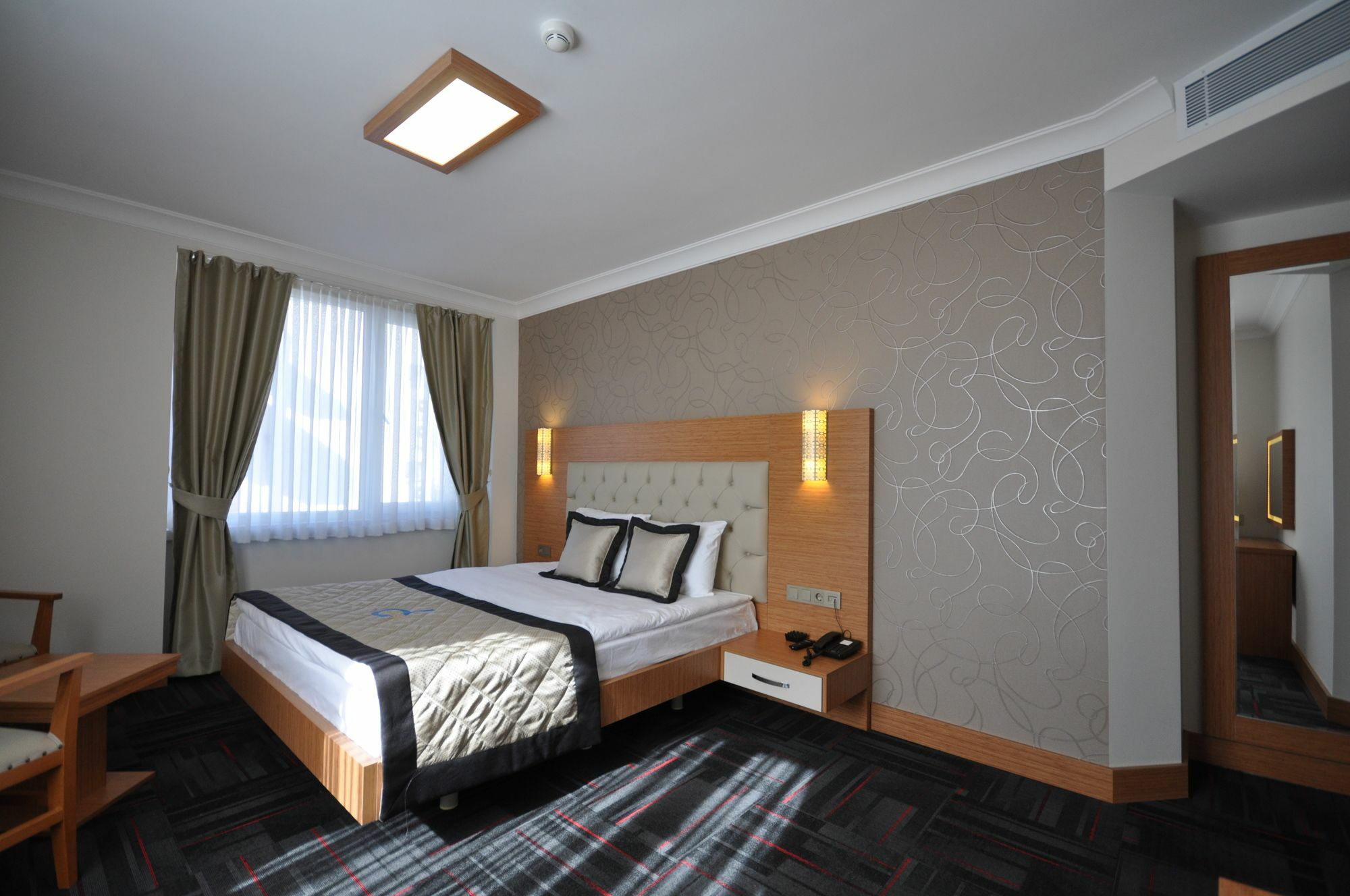 Double Comfort Hotel Ankara Exterior foto